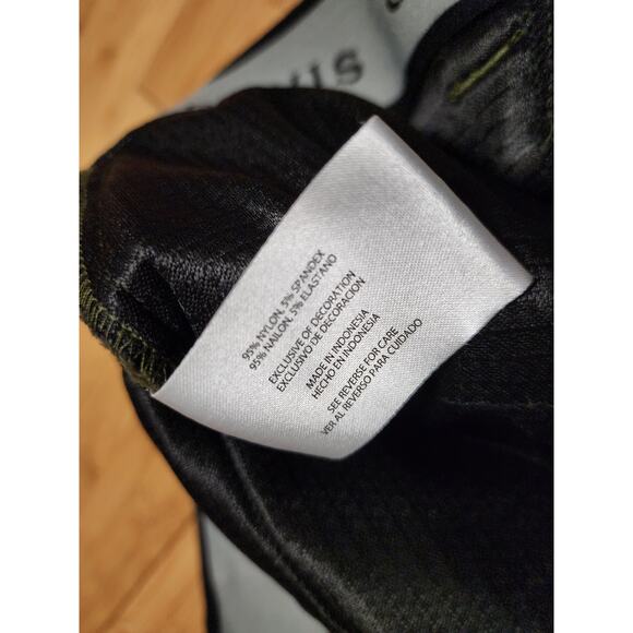 ORVIS Men Shorts 36 Tech Athletic Green Stretch Performance Hiking Golf Walking - Picture 4 of 10